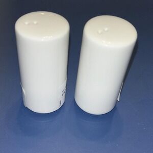 ASA Selection White Porcelain Salt & Pepper Shakers Minimalist Modern Set
